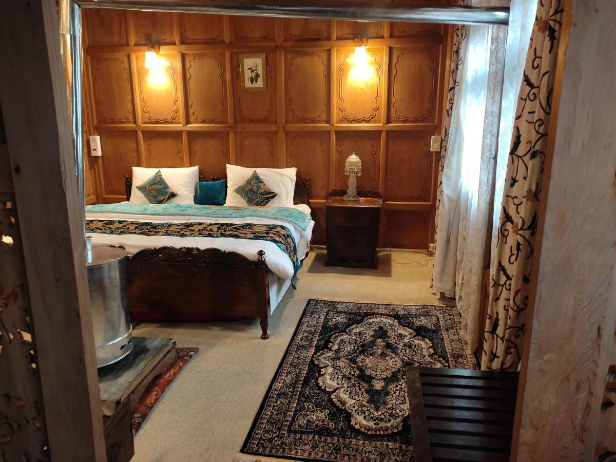 Luxury Scotland Srinagar (Jammu and Kashmir) Luaran gambar