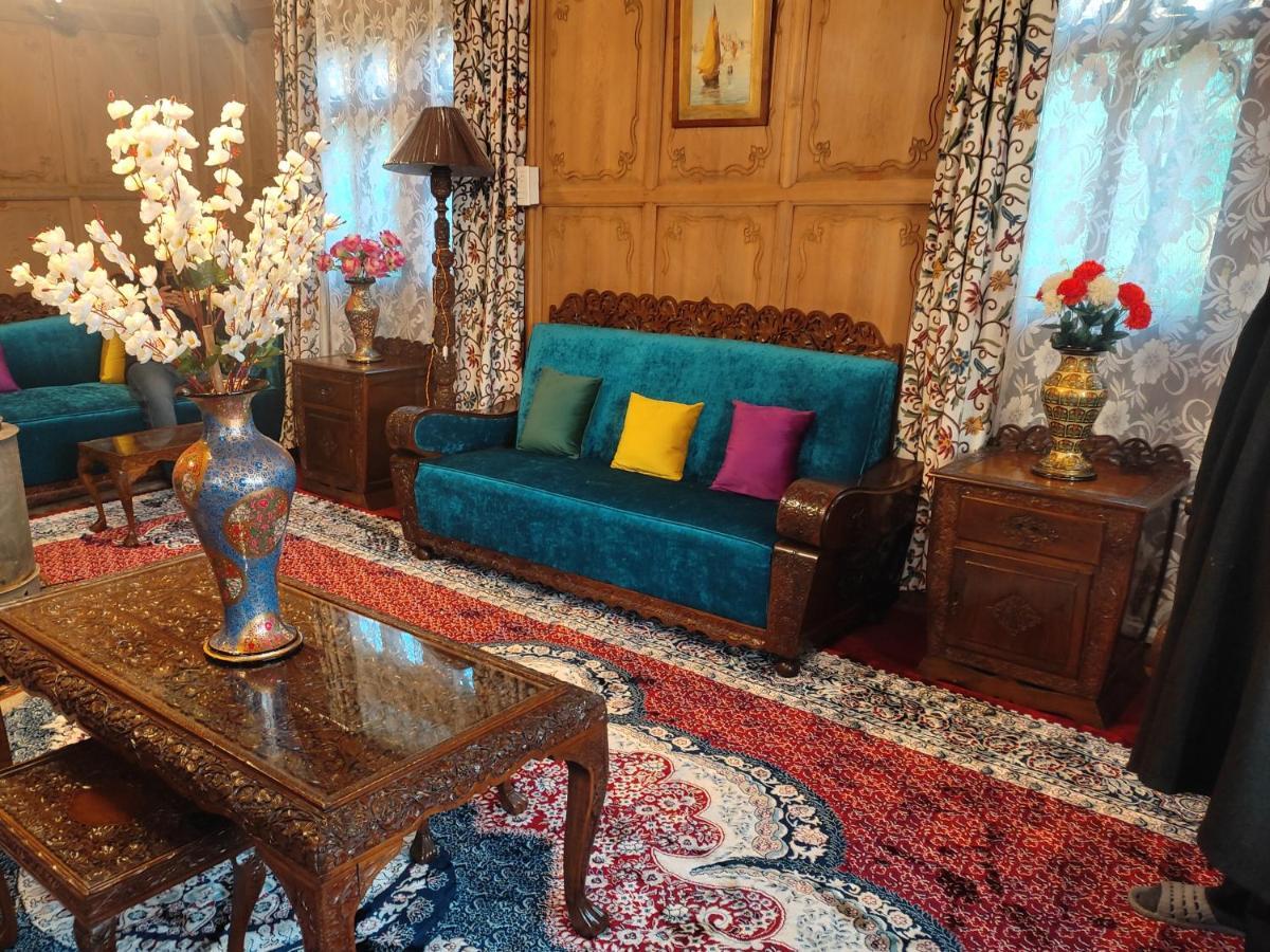 Luxury Scotland Srinagar (Jammu and Kashmir) Luaran gambar