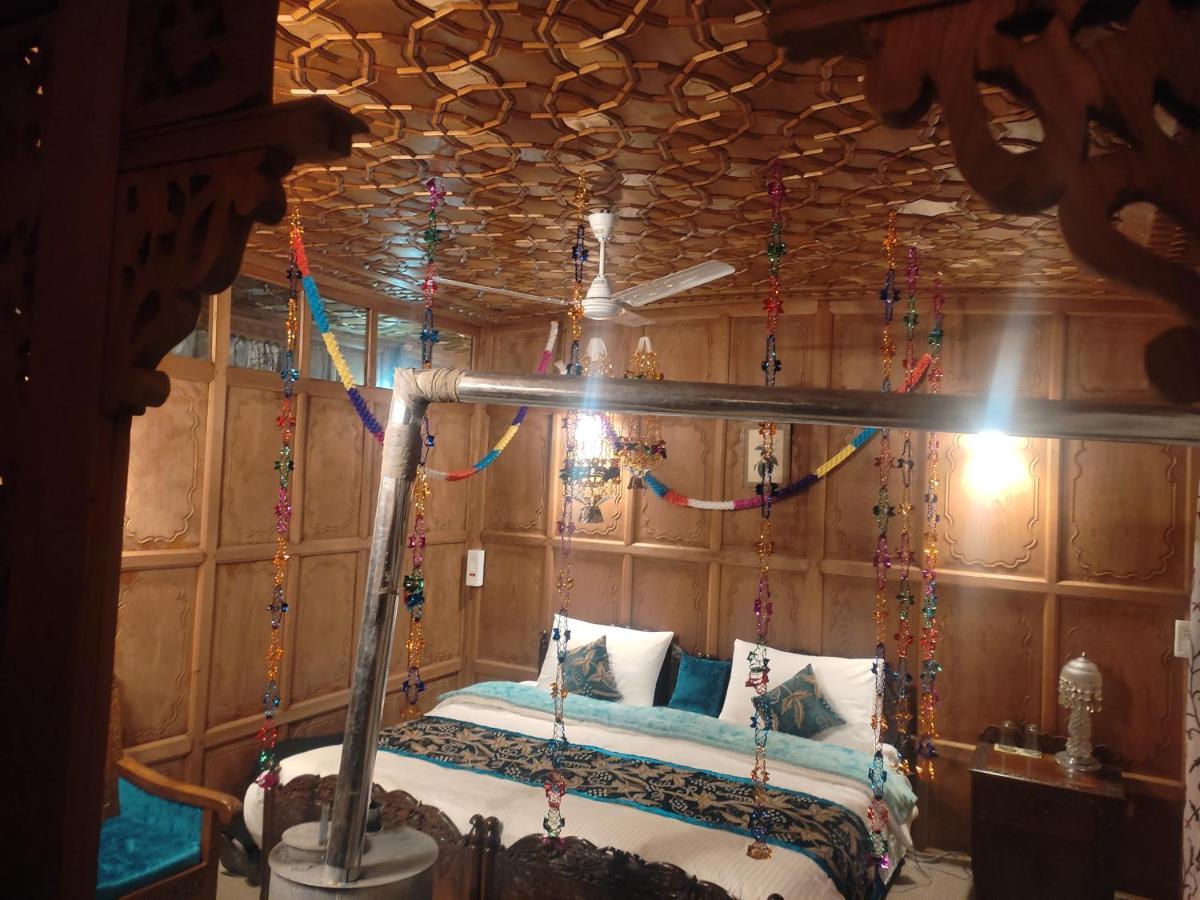 Luxury Scotland Srinagar (Jammu and Kashmir) Luaran gambar